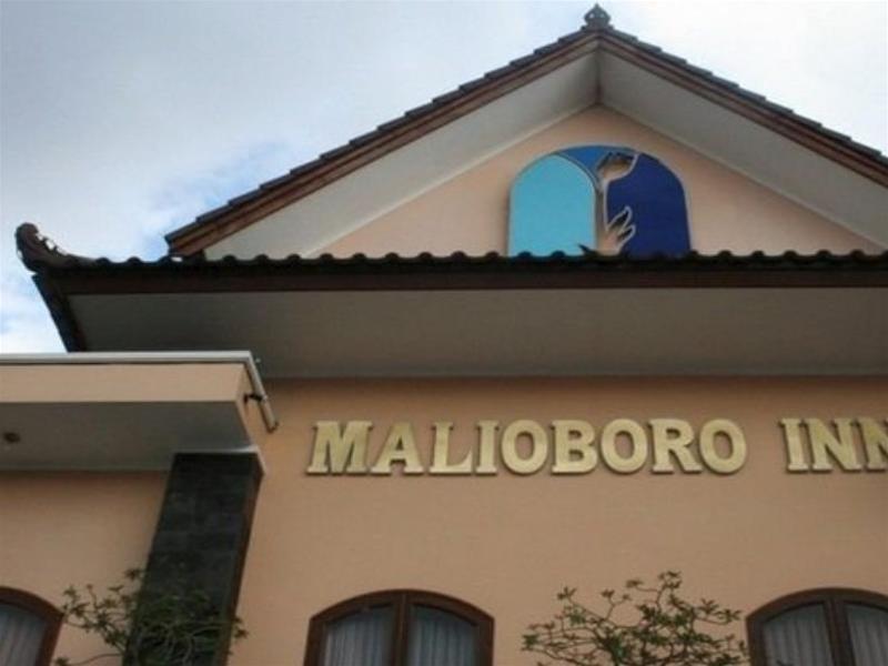 Malioboro Inn Hotel Джок'якарта Екстер'єр фото
